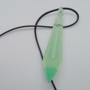 Green healing pendulum on 18 inch leather rope cord